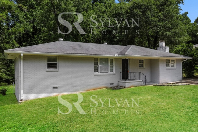 Building Photo - 6111 Thunderwood Rd