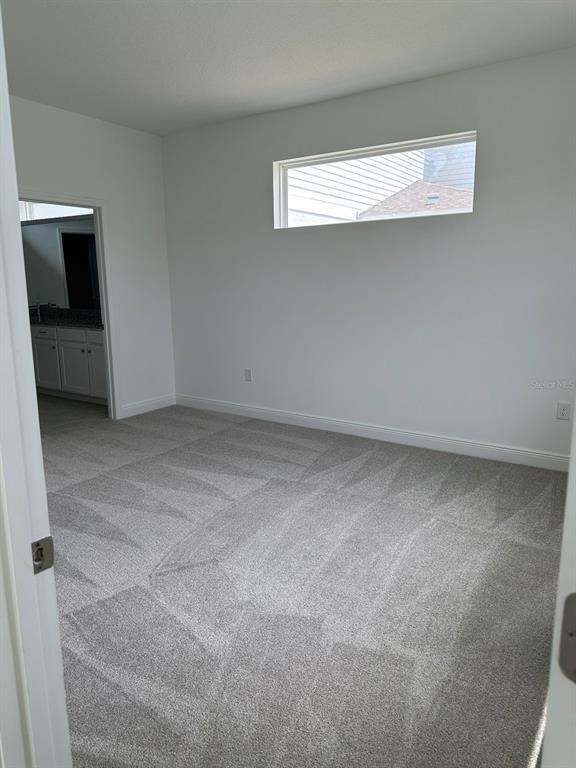 Building Photo - 19044 Blueleaf St