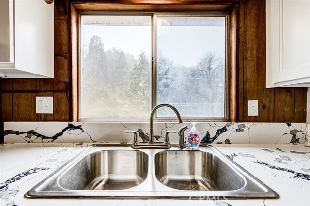 Building Photo - 389 Dorn Dr