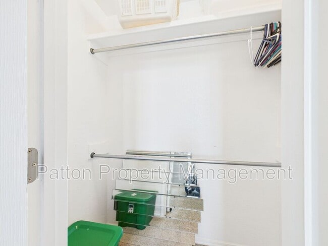 Building Photo - 1701 Rock Creek Rd