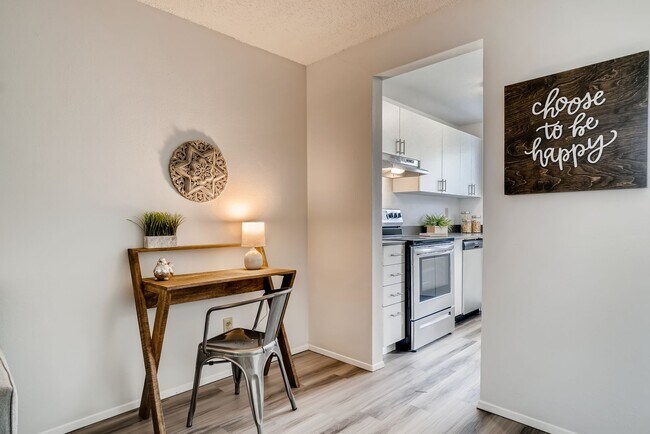 Building Photo - Private 2BR Standalone Home | Spacious 895 Sq Ft Living in Auburn