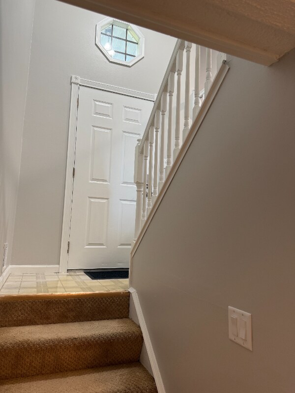 Building Photo - 104 IL-84