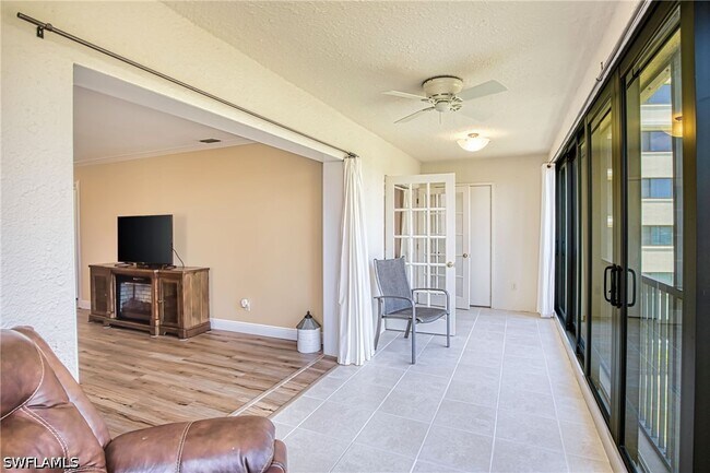 Building Photo - 7402 Lake Breeze Dr