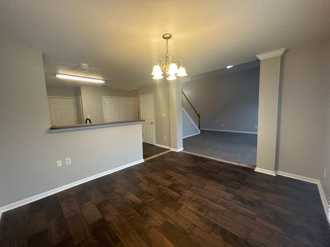 Building Photo - 568 Wellington Gardens Dr