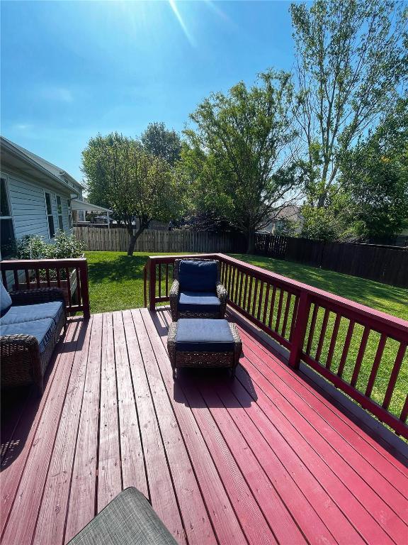 Building Photo - 335 Moultrie Ln