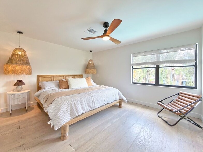 Building Photo - 760 Windtree Way