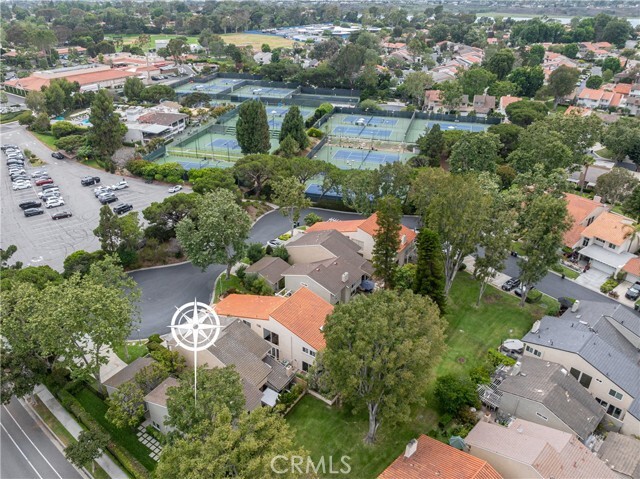 Building Photo - 520 Laver Way