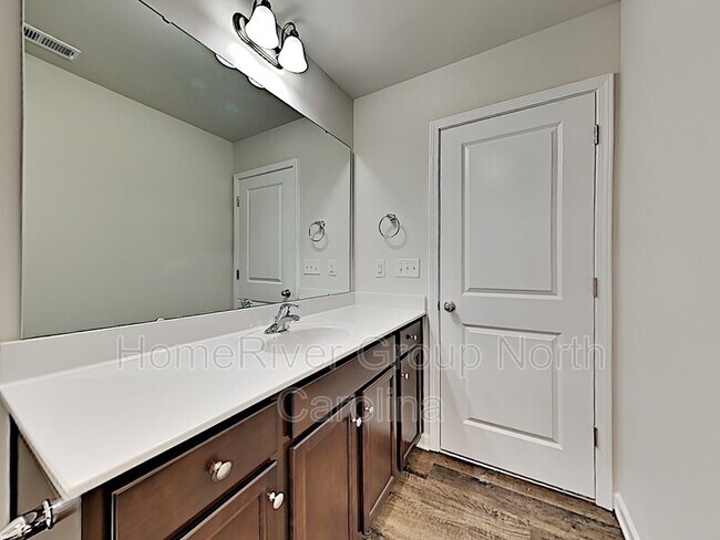 Building Photo - 12327 Old Dulin Farms Way