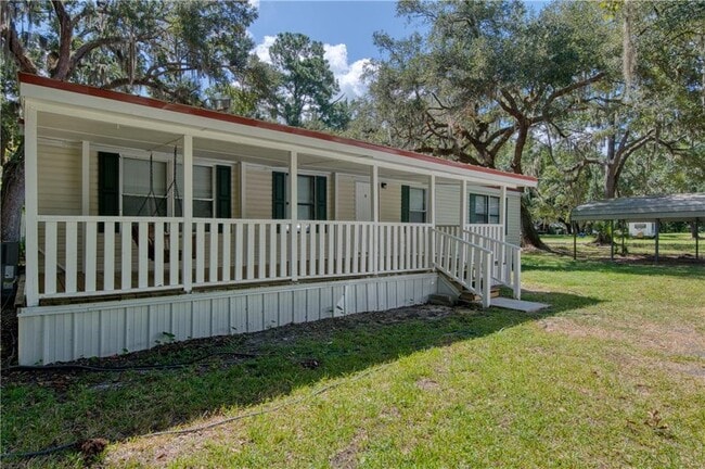 Primary Photo - 136 Oyster Cir