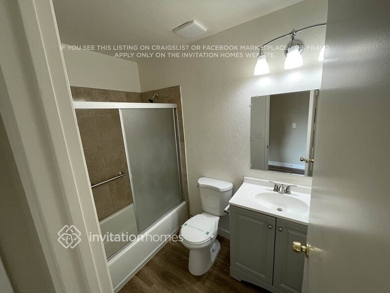 Building Photo - 7840 1st Draw Way