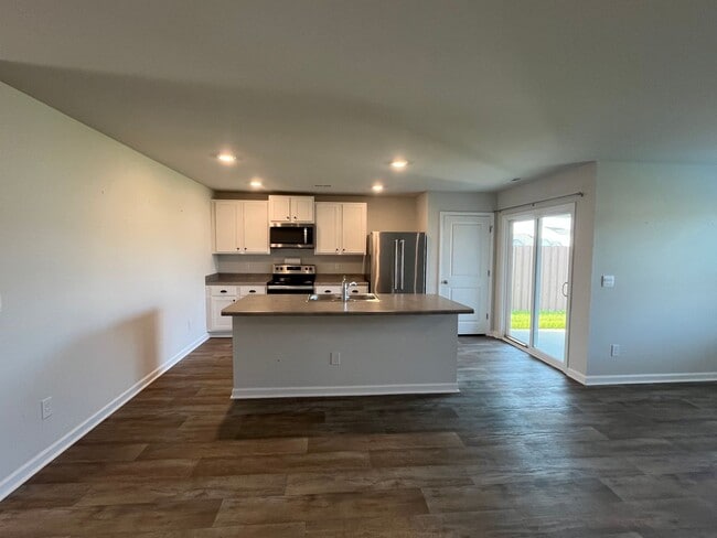 Building Photo - 3563 Wigeon Wy