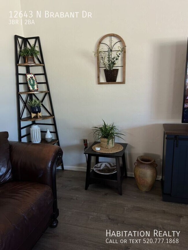 Building Photo - 12643 N Brabant Dr