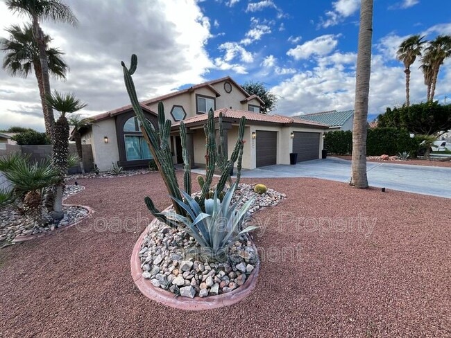 Building Photo - 69731 Willow Ln