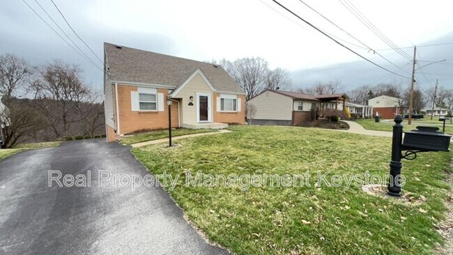 Building Photo - 575 Sautter Dr