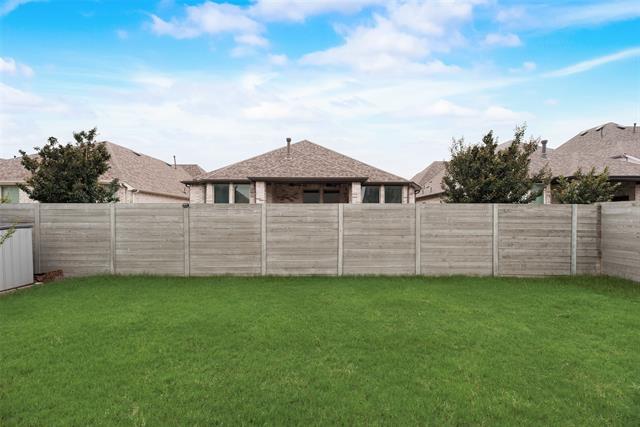 Building Photo - 1601 Bunting Dr