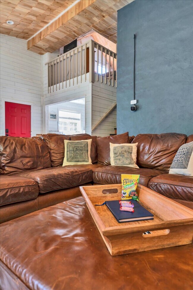 Building Photo - 2796 Camp Easter Rd