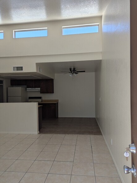 Building Photo - 1477 E 27th Ave