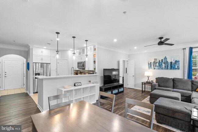 Building Photo - 501 Sunset View Terrace SE