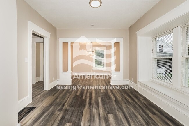 Building Photo - 15412 Ridpath Ave