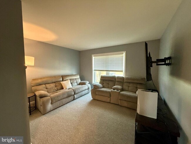 Building Photo - 4 Senator Ave