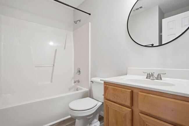 Building Photo - AVAILABLE NOW – INCENTIVES FOR THIS ONE!  $250 ADMIN FEE WAIVED- North Raleigh Location