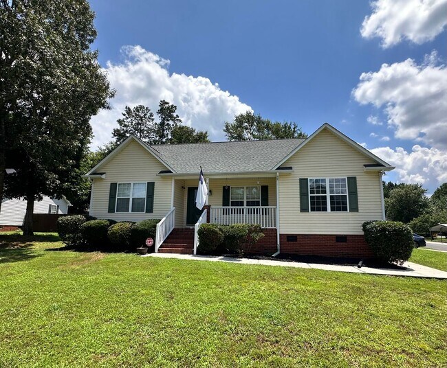 Primary Photo - Exclusively Offered by Muse Realty Rentals...
