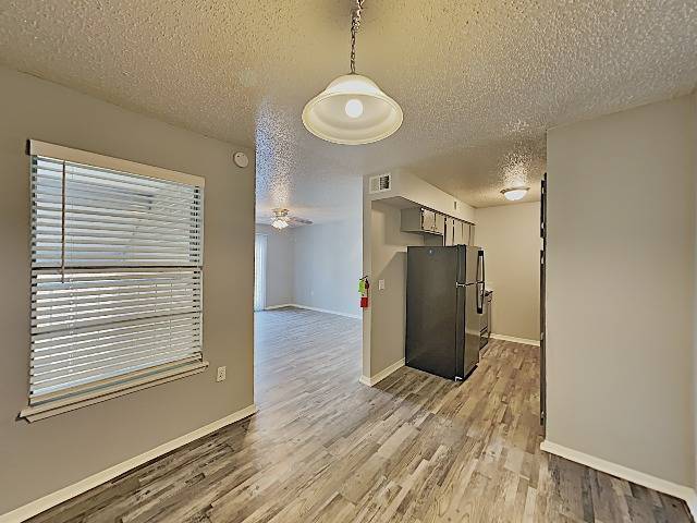 Dining area - Vines at Adams