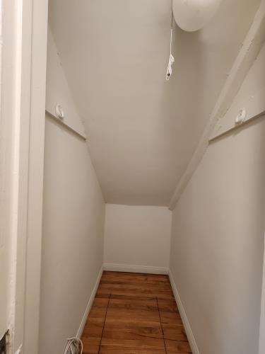 Interior Photo - 3335 Canfield Ave