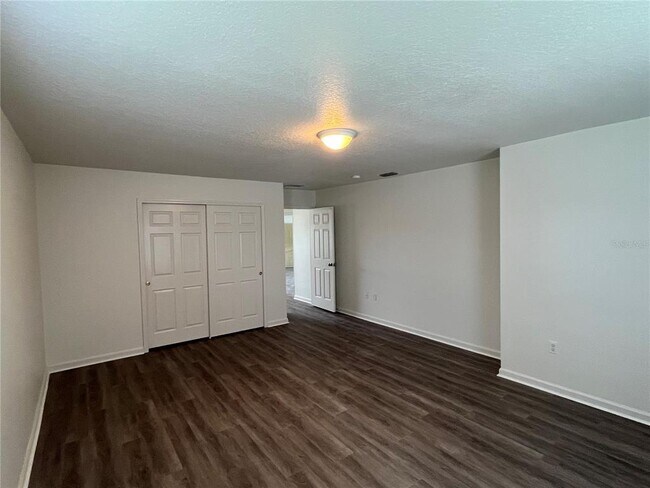 Building Photo - 101 Hagge Dr