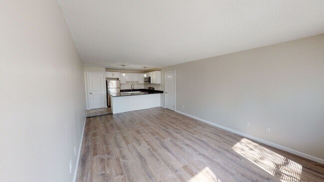Building Photo - Free Months Rent! Beautiful 1-Bedroom West...