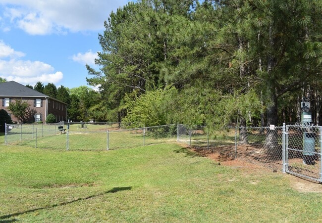 Building Photo - Three bedroom - Three bathroom apartments at University Park in Lillington, NC!