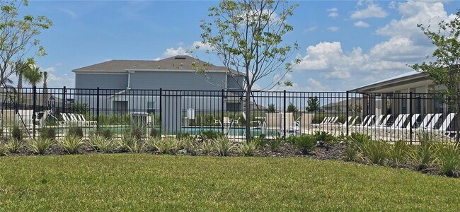 Building Photo - 2012 Tohoqua Blvd