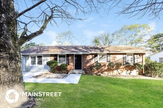 Building Photo - 109 Woodhaven Dr