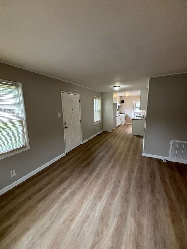 Building Photo - 12095 Nantucket Pl