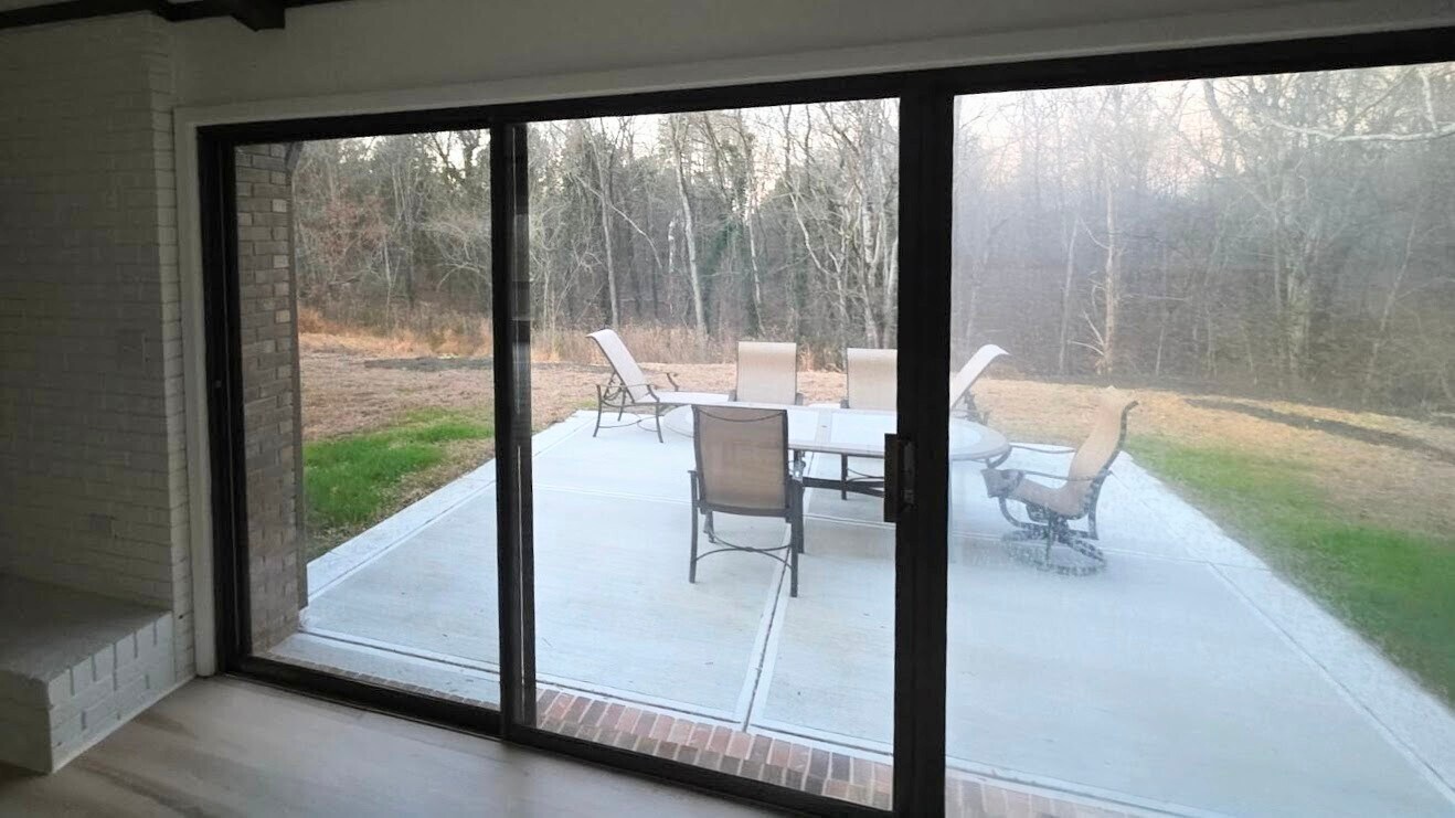 Building Photo - 3460 W Lexington Avenue Ext