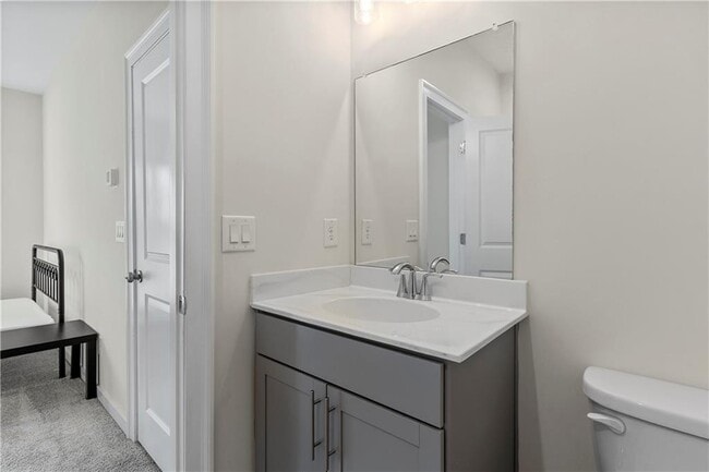 Building Photo - 2076 Holtz Ln