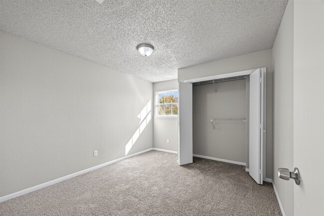 Building Photo - 11406 Caesar Dr