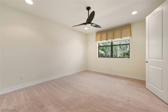 Building Photo - 7923 Bristol Cir