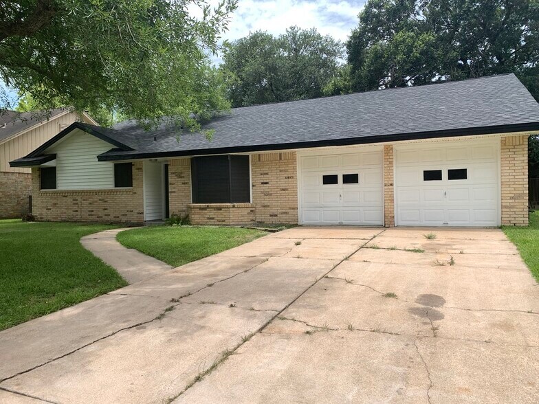 Street View at Front - 5005 Ash Ct