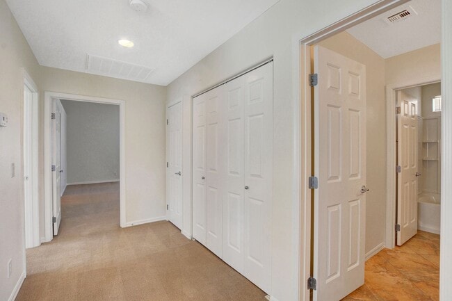 Building Photo - Beautiful Home in Amazing Rhodes Ranch - Guard Gated