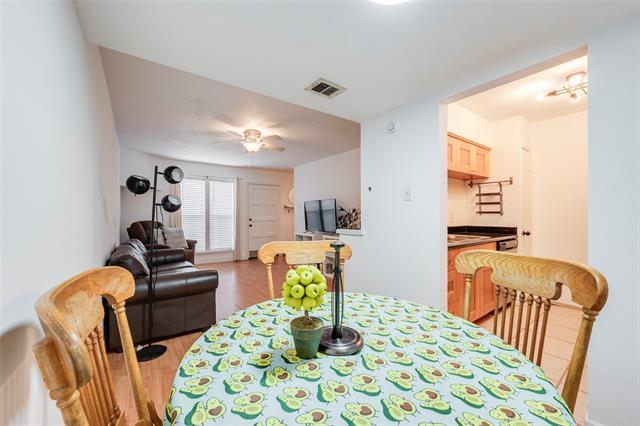 Building Photo - 4327 Holland Ave