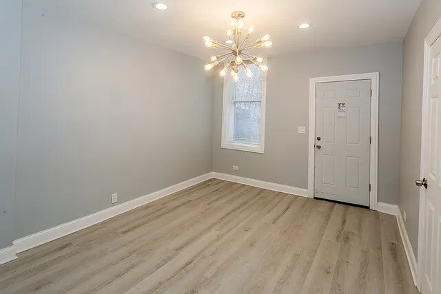 Building Photo - 834 N Mozart St