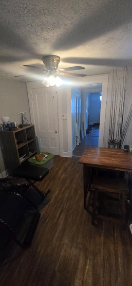 Building Photo - 42 Storer St