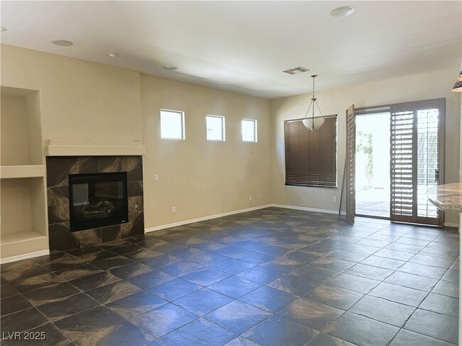 Building Photo - 33 Gladewater Dr