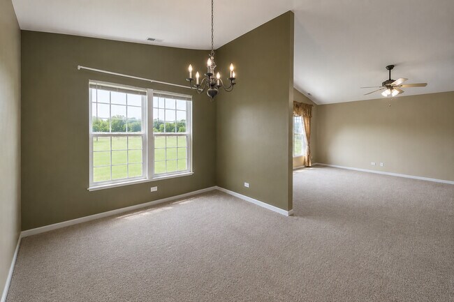 Building Photo - 3291 Cremin Ln