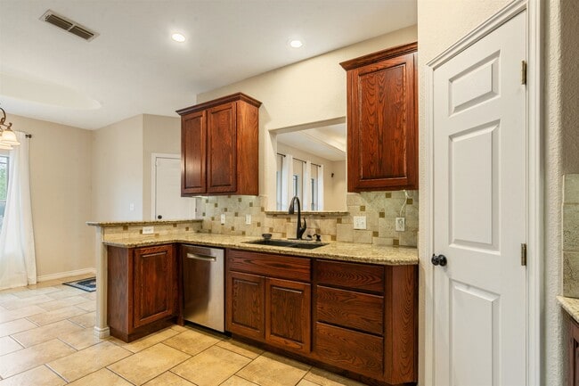 Building Photo - 104 Running Bear Trail