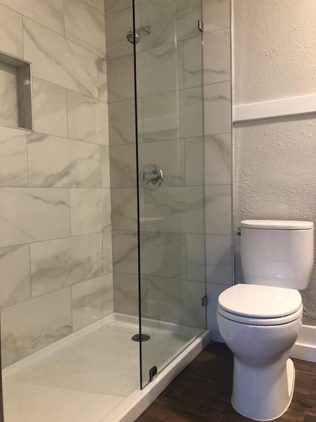 Building Photo - 845 Ohio Ave