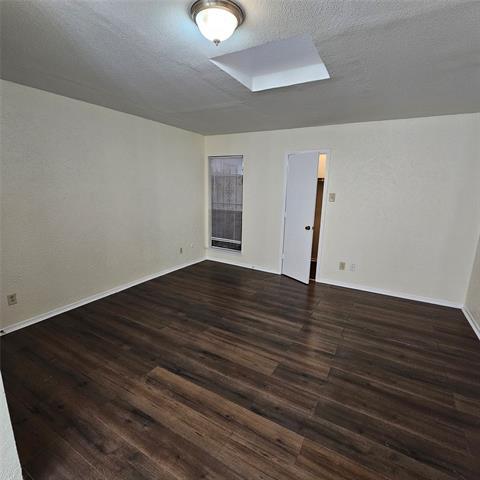 Building Photo - 1510 Cherrycrest Ln