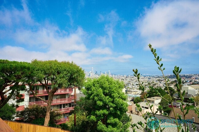 Building Photo - Noe Valley: Single Family Home w/ Views, D...