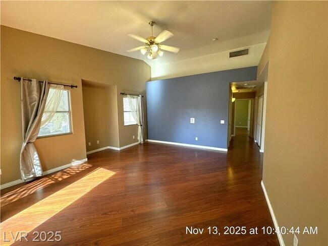 Building Photo - GORGEOUS 2nd FLOOR UNIT IN DESIRABLE GATED...
